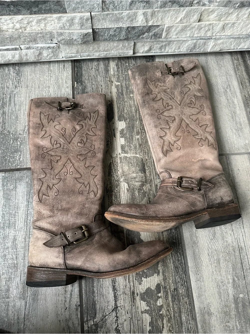MIZ MOOZ Leather Western Ankle Booties Size 9